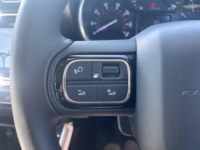 Citroen C3 Aircross 1.2 Puretech 130 Max Eat6 Red #23