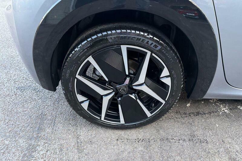 Peugeot 208 1.2 Puretech Gt Euro 6 Ss - 2025 25 Grey #19