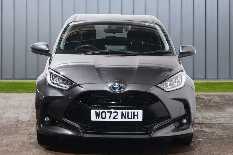 Toyota Yaris 1.5 Vvt-h Design E-cvt Euro 6 Ss Grey #6