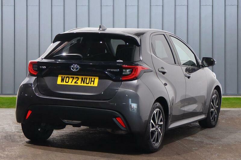 Toyota Yaris 1.5 Vvt-h Design E-cvt Euro 6 Ss Grey #5