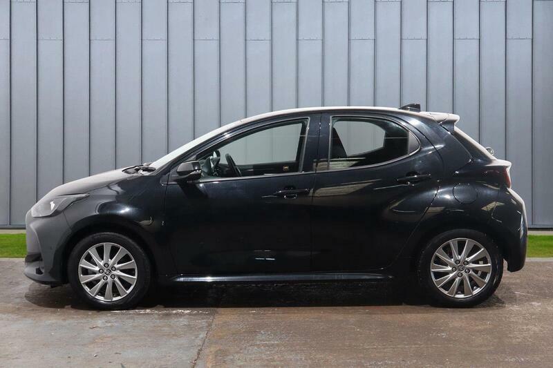 Toyota Yaris 1.5 Vvt-h Icon E-cvt Euro 6 Ss SH23YVR Black #6