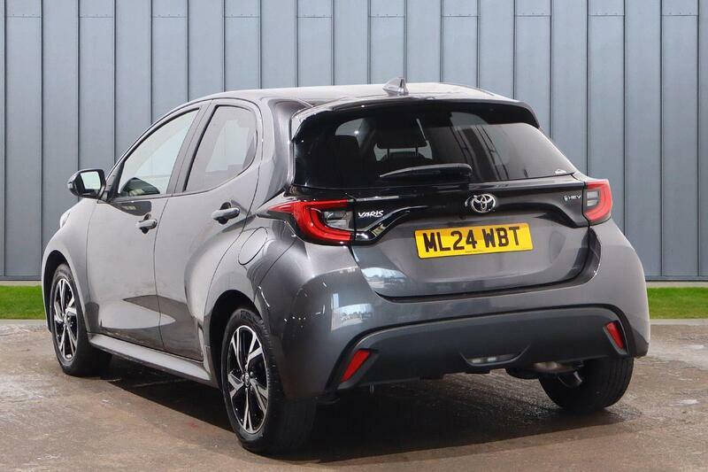 Toyota Yaris 1.5 Vvt-h Design E-cvt Euro 6 Ss Grey #5