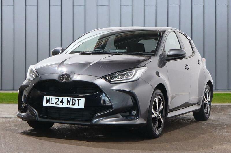 Toyota Yaris 1.5 Vvt-h Design E-cvt Euro 6 Ss Grey #4