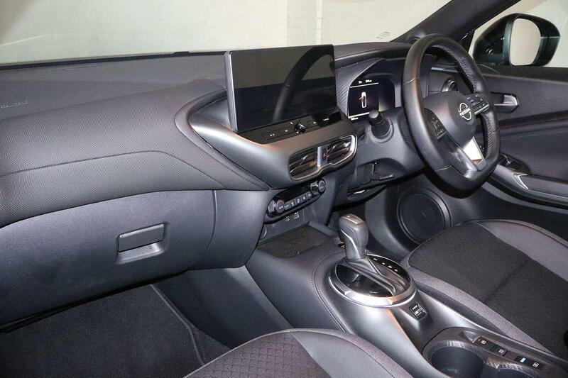 Nissan Juke 1.6 N-connecta Euro 6 Grey #2