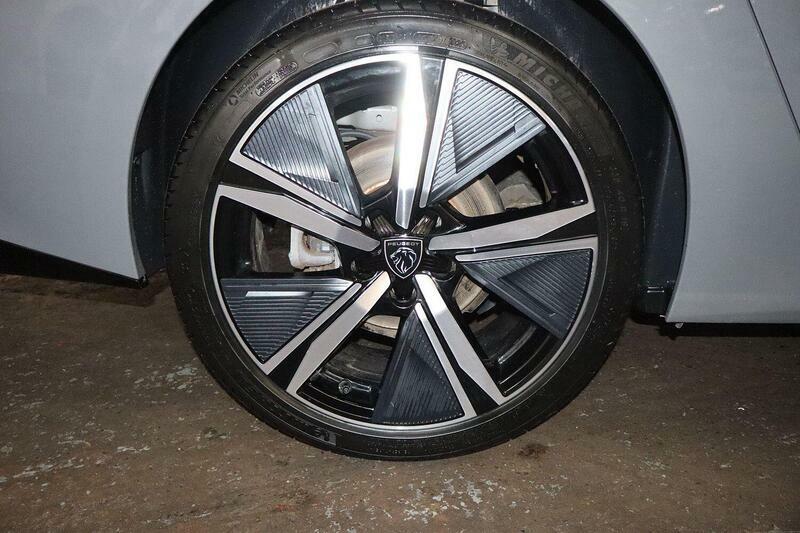 Peugeot 308 SW Sw Hybrid 136 E-dsc6 Grey #17