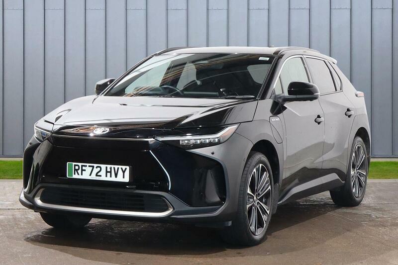 Toyota bZ4X 71.4Kwh Vision 11Kw Obc Black #4