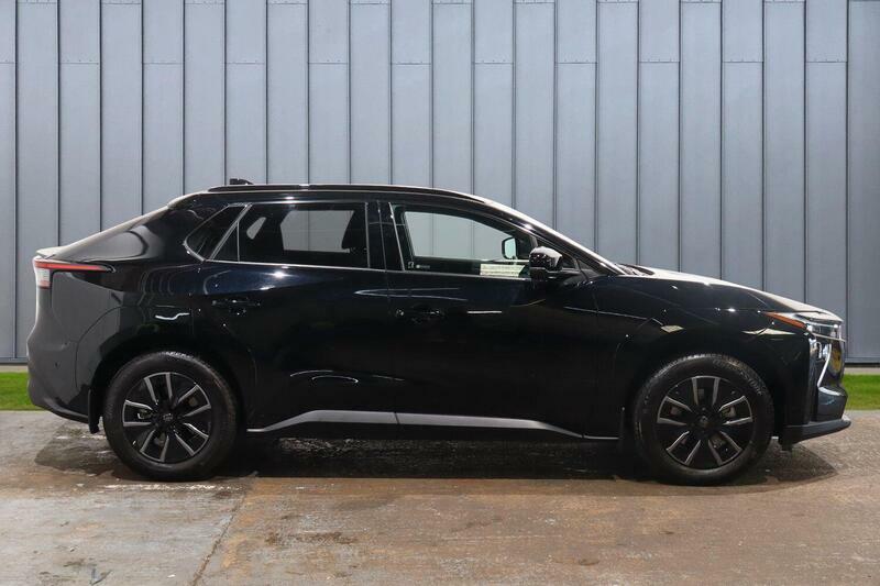 Toyota bZ4X 73.1Kwh Design Black #6