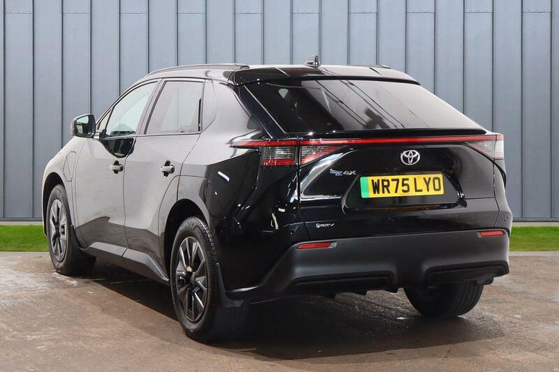 Toyota bZ4X 73.1Kwh Design Black #3