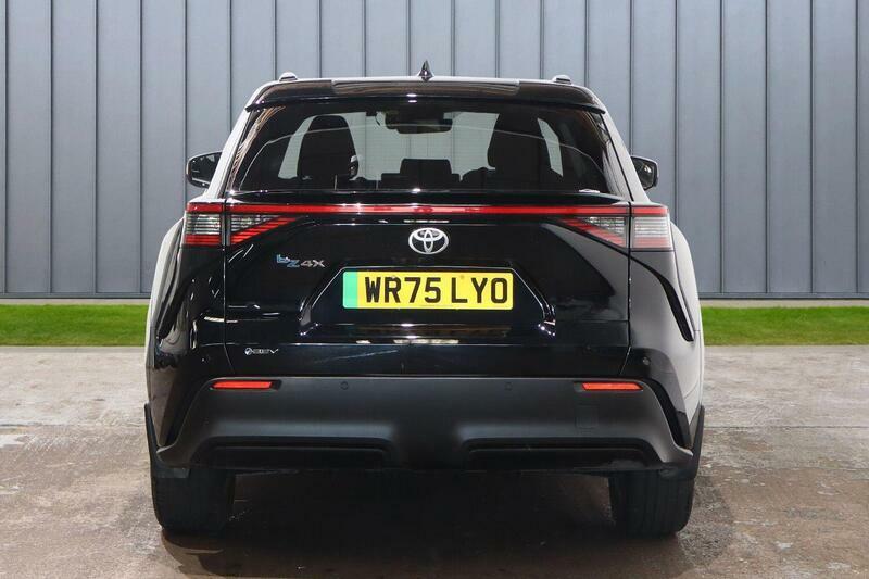 Toyota bZ4X 73.1Kwh Design Black #5