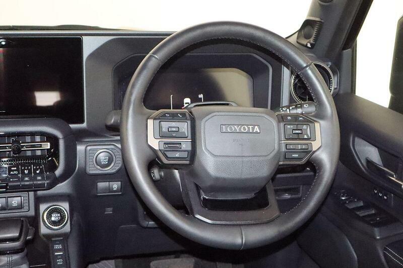 Toyota Land Cruiser 2.8 D-4d 48V 205 Invincible Pan Rf5 St Black #12