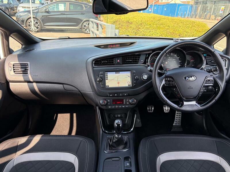 Kia Proceed 1.6 Crdi Isg Gt-line S Dct 2018 White #4