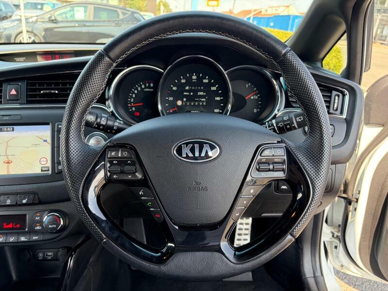 Kia Proceed 1.6 Crdi Isg Gt-line S Dct 2018 White #23