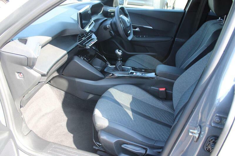 Peugeot 2008 1.2 Puretech Allure Euro 6 Ss Grey #2