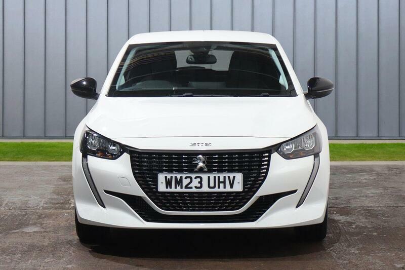 Peugeot 208 1.2 Puretech Allure Premium Eat Euro 6 Ss White #3