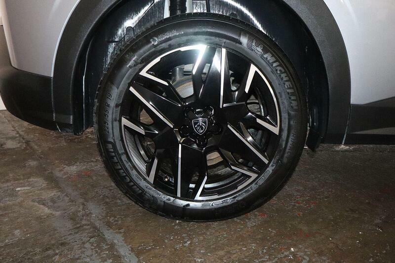 Peugeot 3008 1.2 Hybrid 136 Gt E-dsc6 Grey #12
