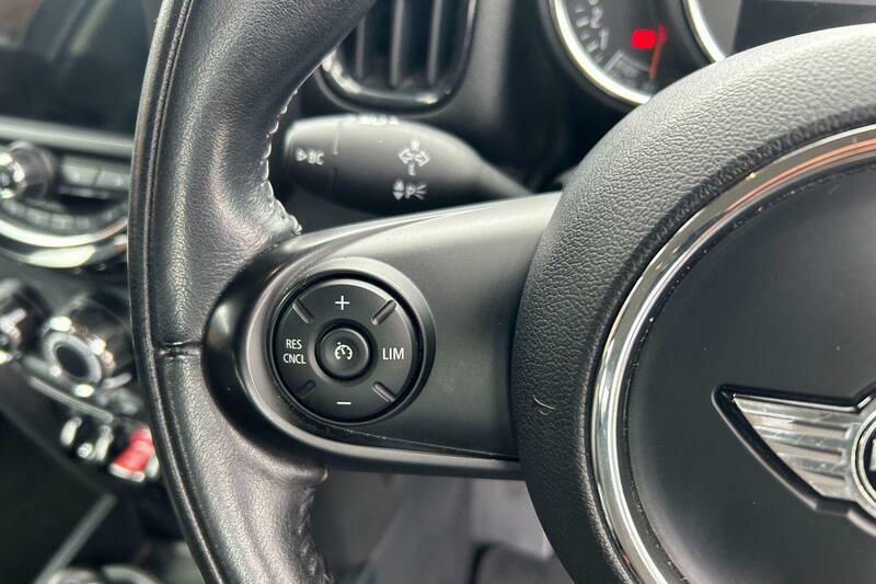 Mini Countryman 1.5 Cooper Suv Euro 6 Ss 136 White #13