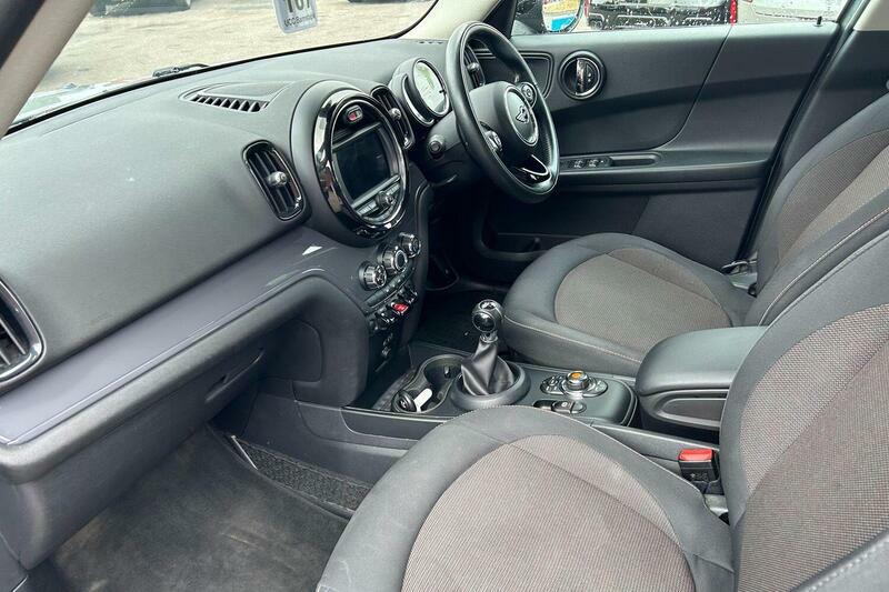 Mini Countryman 1.5 Cooper All4 Euro 6 Ss Grey #2