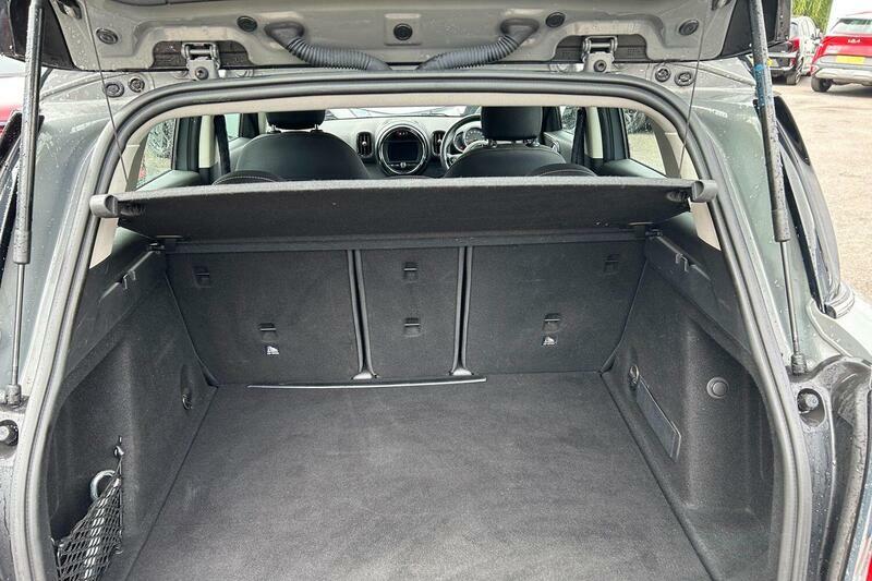 Mini Countryman 1.5 Cooper Suv Euro 6 Ss 136 White #17