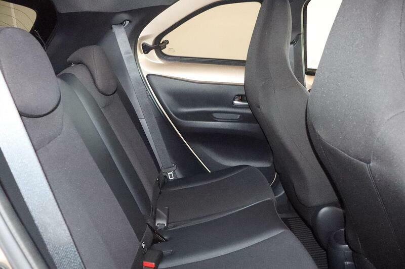 Toyota Aygo X 1.0 Vvt-i Undercover Euro 6 Ss Grey #17