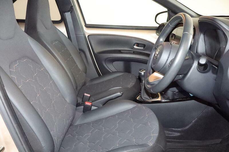 Toyota Aygo X 1.0 Vvt-i Undercover Euro 6 Ss Grey #15