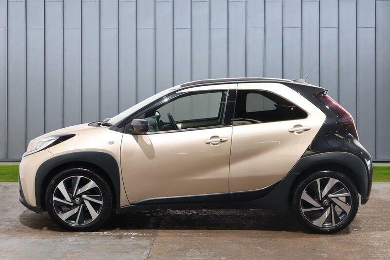 Toyota Aygo X 1.0 Vvt-i Exclusive Euro 6 Ss Beige #6