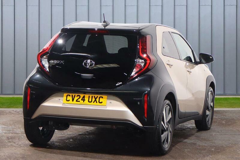 Toyota Aygo X 1.0 Vvt-i Edge Euro 6 Ss White #9