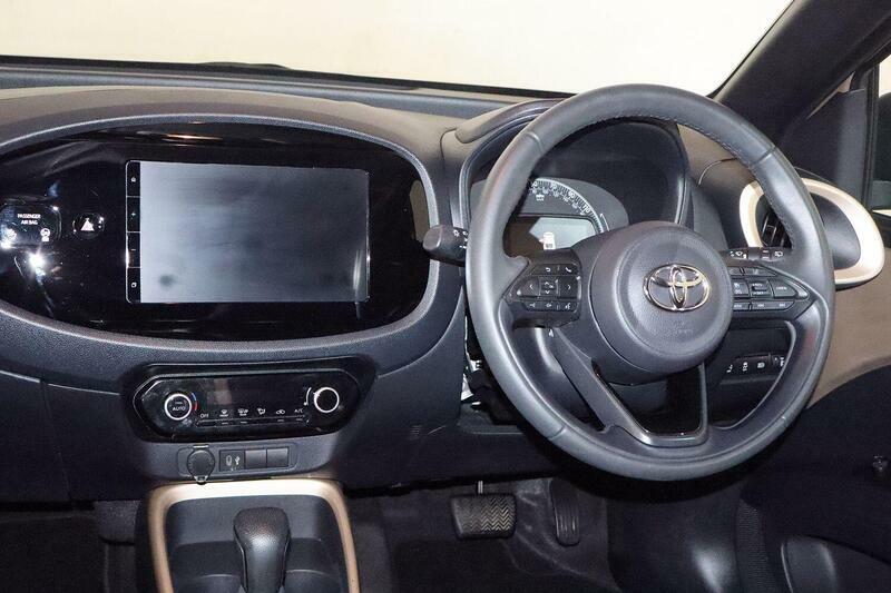 Toyota Aygo X 1.0 Vvt-i Edge Euro 6 Ss White #10