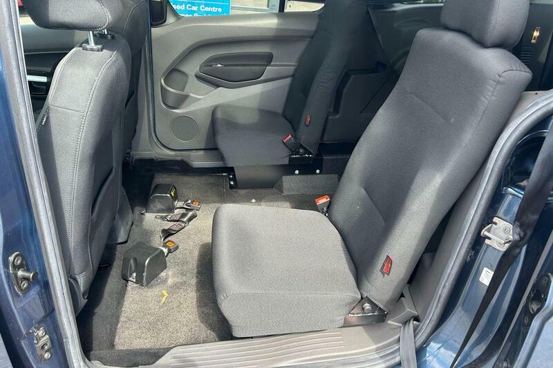 Ford Grand Tourneo Connect Tourneo Connect Grand Active Ecoblue Black #12
