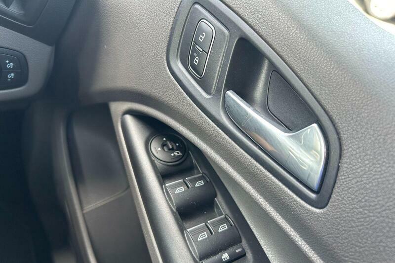 Ford Grand Tourneo Connect Tourneo Connect Grand Active Ecoblue Black #11