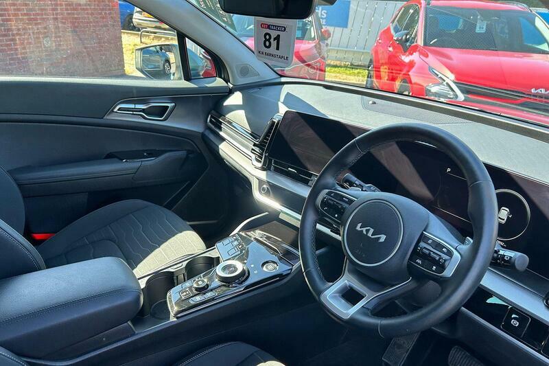 Kia Sportage 1.6 H T Gdi 3 Suv Hybrid Ss Silver #9