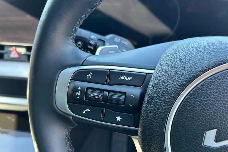 Kia Sportage 1.6 H T Gdi 3 Suv Hybrid Ss Silver #12