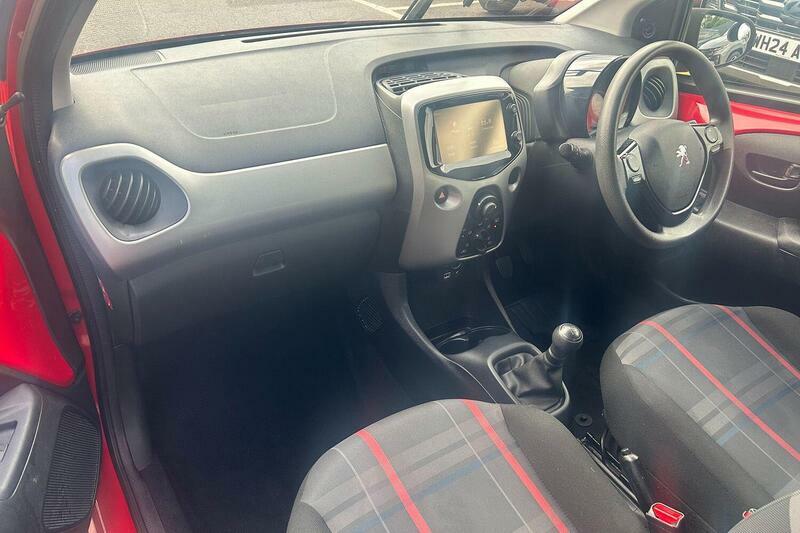 Peugeot 108 1.0 Active Euro 6 Red #2