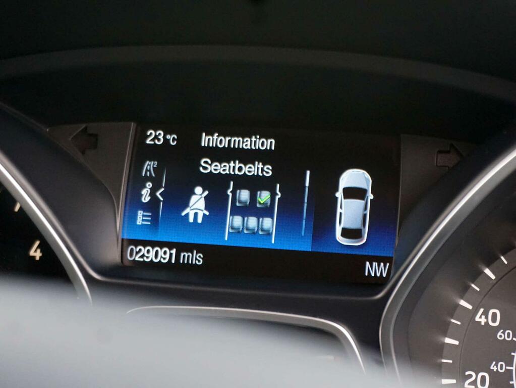 Ford Kuga 1.5 Tdci Titanium Euro 6 Ss Red #3