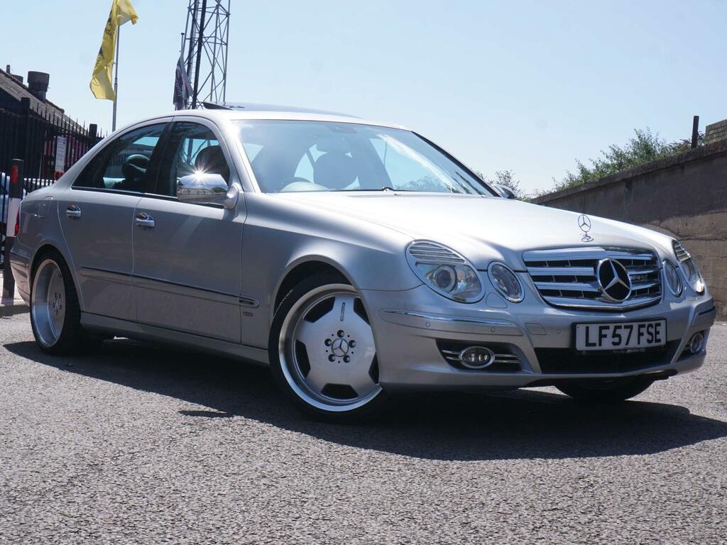Mercedes-Benz E Class 3.5 E350 Avantgarde Saloon G-tronic Silver #3