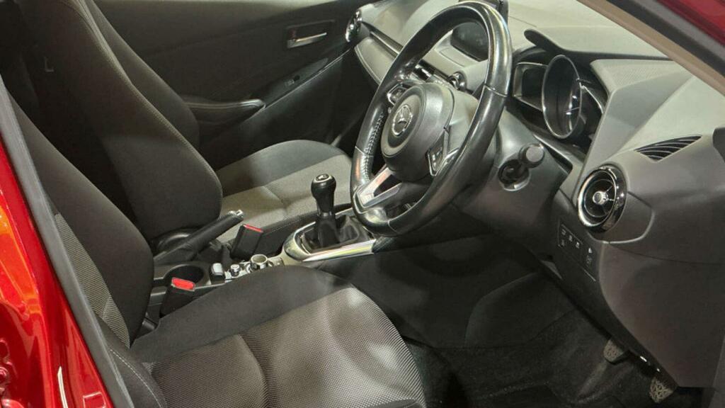 Mazda 2 Sport Nav Red #5