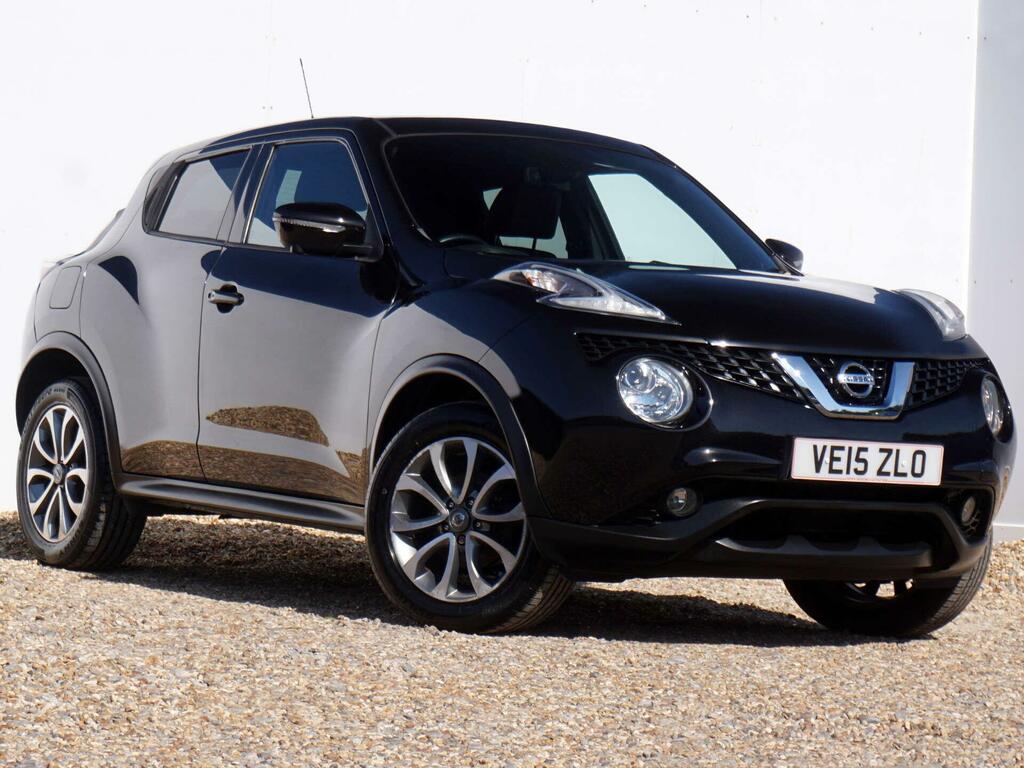 Nissan Juke Tekna Black #4