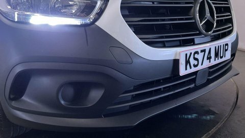 Mercedes-Benz CITAN 109 Van Long White #11