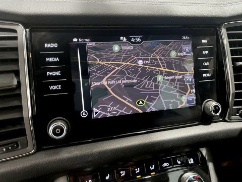Skoda Kodiaq Suv White #16