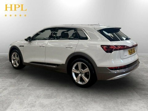 Audi E-tron 2022 22 55  #5