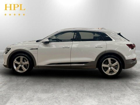 Audi E-tron 2022 22 55  #4