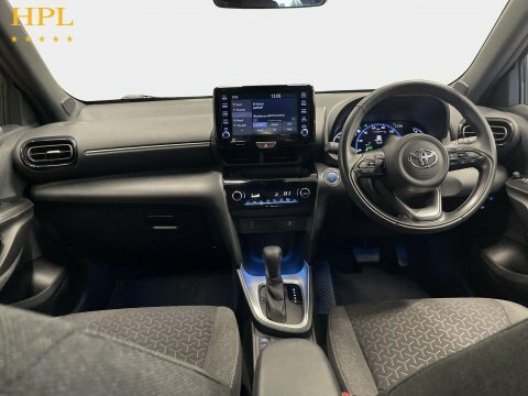 Toyota Yaris Cross Excel White #19