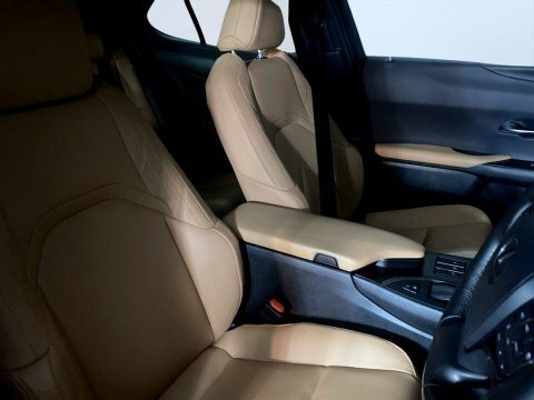 Lexus UX 300E 150Kw 54.3 Kwh E-cvt Takumi Pack Black #11