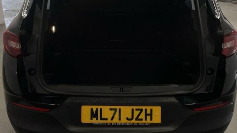 Vauxhall Grandland X  White #12