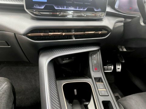 Cupra Terramar 1.5 Etsi V2 Suv Hybrid Dsg Euro 6 Ss Black #18