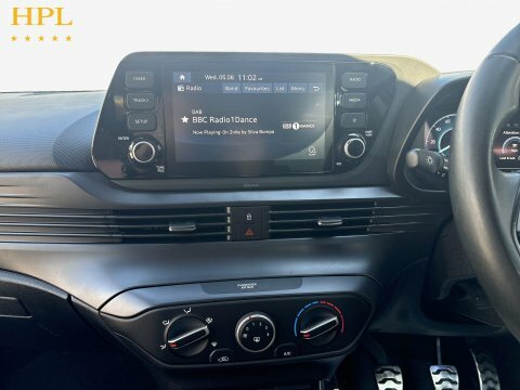 Hyundai Bayon T-gdi Mhev Se Connect Red #18