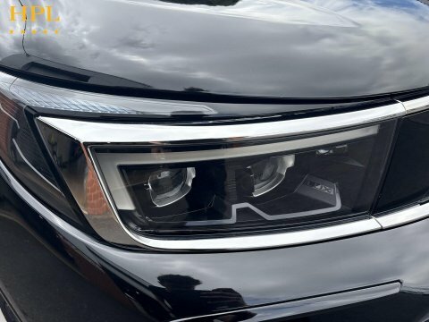 Vauxhall Grandland Diesel Black #9