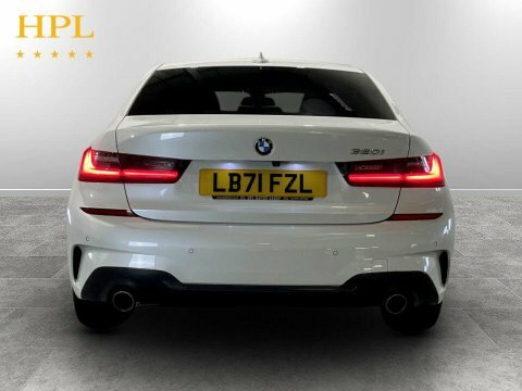 BMW 3 Series 320I M Sport Touring White #6