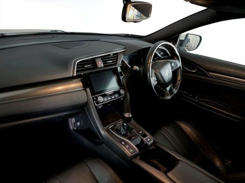 Honda Civic 2019 1.0 Vtec Turbo Se Hatchback Black #14