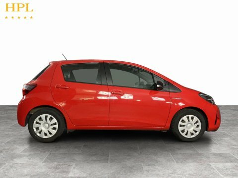 Toyota Yaris Icon Tech 1.5 Vvt-i Red #8