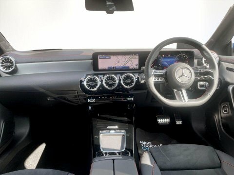 Mercedes-Benz CLA Class 2022 2.0 Cla220d Amg Line Night Edition Premium P Black #19